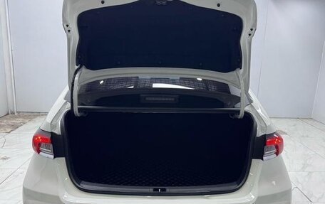 Toyota Corolla, 2022 год, 1 940 000 рублей, 7 фотография