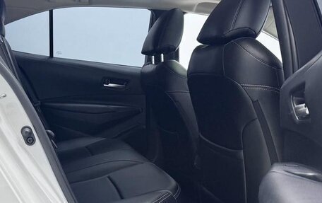 Toyota Corolla, 2022 год, 1 940 000 рублей, 14 фотография