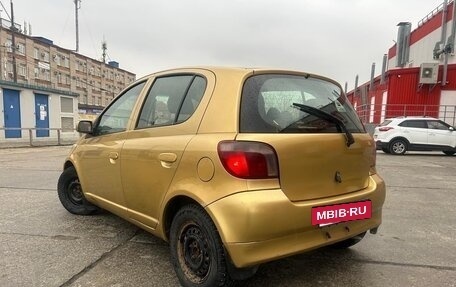Toyota Vitz, 2000 год, 315 000 рублей, 9 фотография