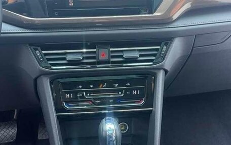 Volkswagen Tharu, 2022 год, 1 728 000 рублей, 15 фотография