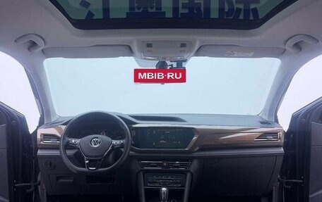 Volkswagen Tharu, 2022 год, 1 728 000 рублей, 17 фотография