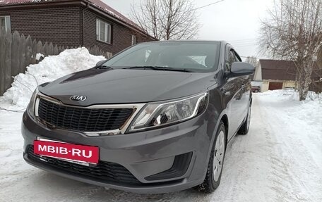 KIA Rio III рестайлинг, 2015 год, 1 290 000 рублей, 2 фотография