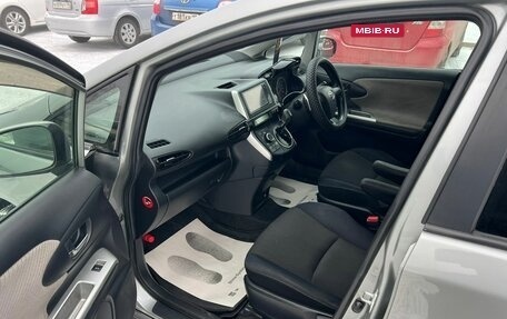 Toyota Wish II, 2009 год, 989 000 рублей, 10 фотография