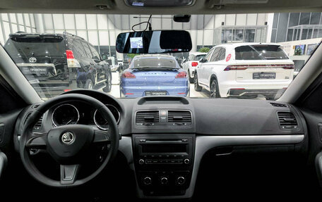 Skoda Yeti I рестайлинг, 2014 год, 899 000 рублей, 17 фотография