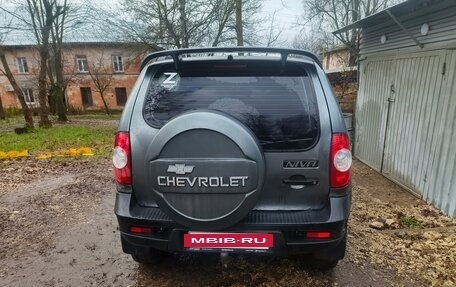 Chevrolet Niva I рестайлинг, 2011 год, 380 000 рублей, 5 фотография