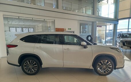 Toyota Highlander, 2025 год, 6 050 000 рублей, 4 фотография