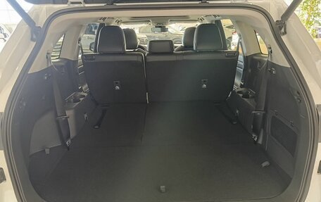 Toyota Highlander, 2025 год, 6 050 000 рублей, 12 фотография