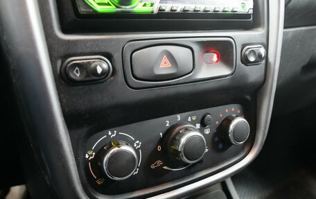 Renault Duster I рестайлинг, 2013 год, 850 000 рублей, 15 фотография