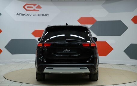 Mitsubishi Outlander III рестайлинг 3, 2021 год, 2 750 000 рублей, 6 фотография
