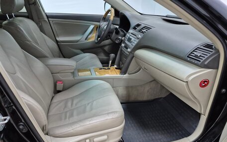 Toyota Camry, 2006 год, 860 000 рублей, 13 фотография