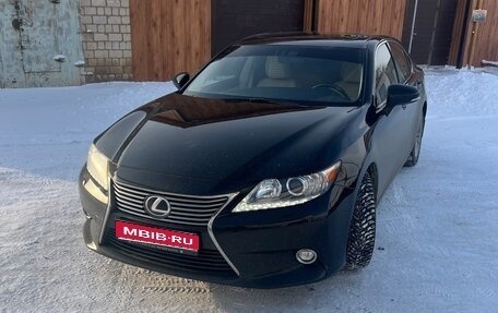 Lexus ES VII, 2013 год, 2 200 000 рублей, 1 фотография