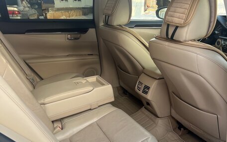 Lexus ES VII, 2013 год, 2 200 000 рублей, 6 фотография