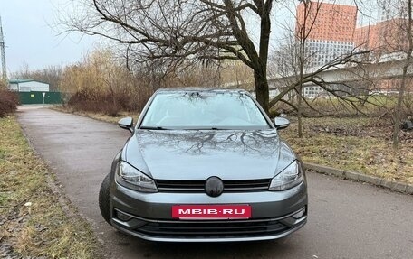 Volkswagen Golf VIII, 2019 год, 2 070 000 рублей, 2 фотография