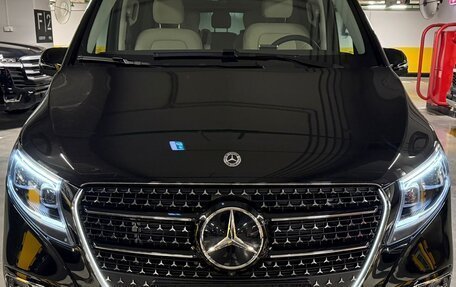 Mercedes-Benz V-Класс, 2025 год, 14 620 000 рублей, 3 фотография