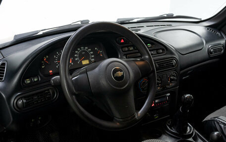 Chevrolet Niva I рестайлинг, 2012 год, 500 000 рублей, 9 фотография