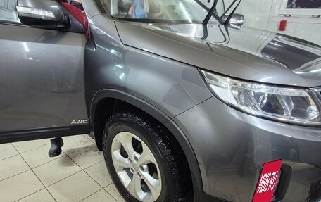 KIA Sorento II рестайлинг, 2015 год, 2 000 000 рублей, 2 фотография