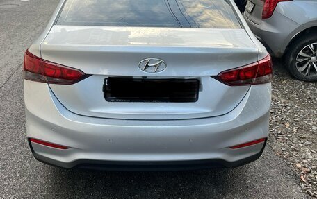 Hyundai Solaris II рестайлинг, 2019 год, 1 600 000 рублей, 3 фотография