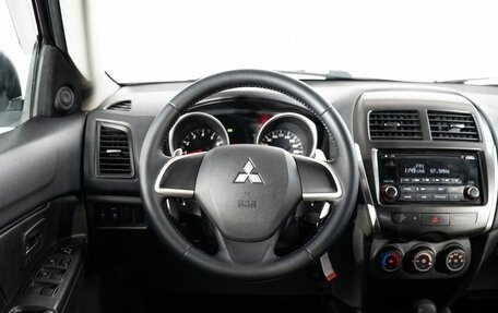 Mitsubishi ASX I рестайлинг, 2012 год, 1 300 000 рублей, 9 фотография