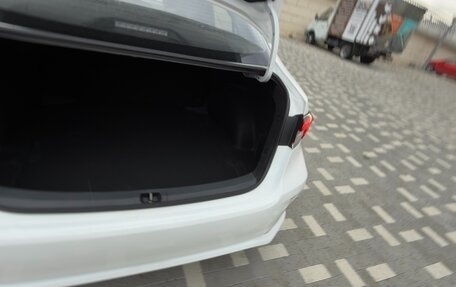 Toyota Corolla, 2025 год, 3 300 000 рублей, 16 фотография