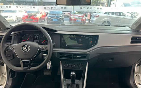 Volkswagen Polo, 2022 год, 1 460 000 рублей, 7 фотография