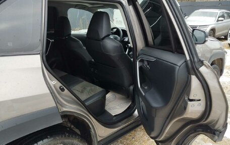 Toyota RAV4, 2024 год, 4 065 000 рублей, 12 фотография