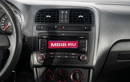 Volkswagen Polo VI (EU Market), 2012 год, 598 000 рублей, 11 фотография