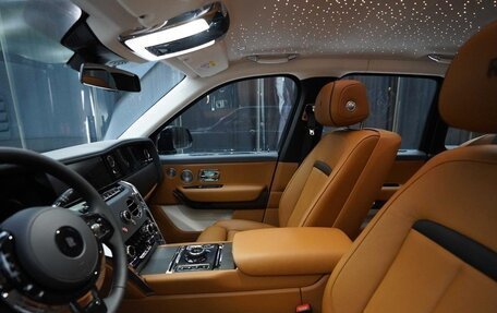 Rolls-Royce Cullinan, 2024 год, 62 990 000 рублей, 13 фотография