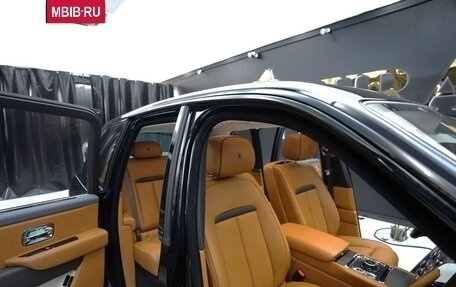 Rolls-Royce Cullinan, 2024 год, 62 990 000 рублей, 18 фотография