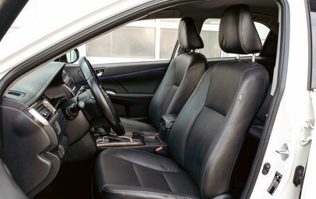 Toyota Camry, 2016 год, 1 995 000 рублей, 11 фотография