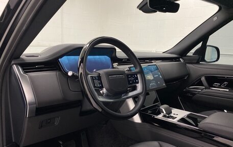 Land Rover Range Rover IV рестайлинг, 2024 год, 15 967 000 рублей, 8 фотография