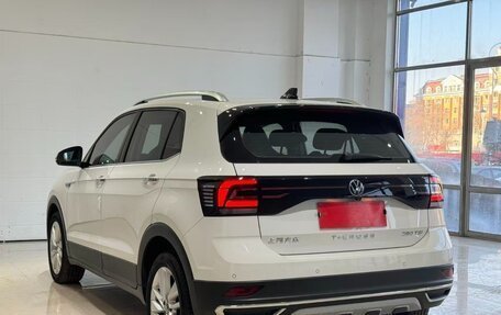 Volkswagen T-Cross I, 2021 год, 1 517 800 рублей, 4 фотография