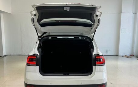 Volkswagen T-Cross I, 2021 год, 1 517 800 рублей, 13 фотография