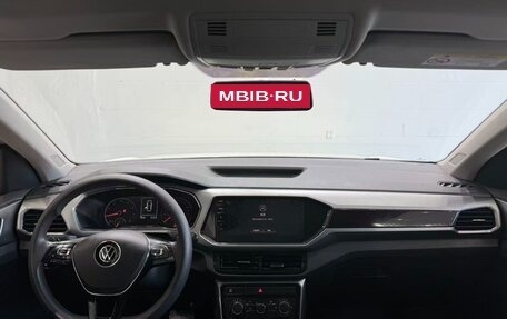 Volkswagen T-Cross I, 2021 год, 1 517 800 рублей, 12 фотография