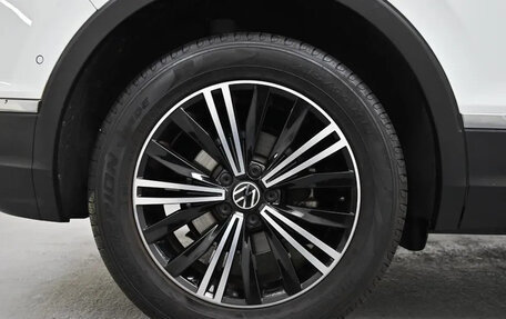 Volkswagen Tiguan II, 2022 год, 2 836 911 рублей, 13 фотография