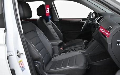 Volkswagen Tiguan II, 2022 год, 2 836 911 рублей, 5 фотография