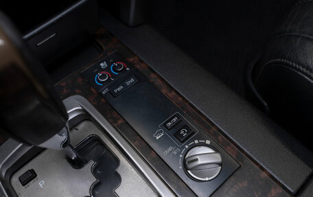 Toyota Land Cruiser 200, 2012 год, 2 950 000 рублей, 16 фотография