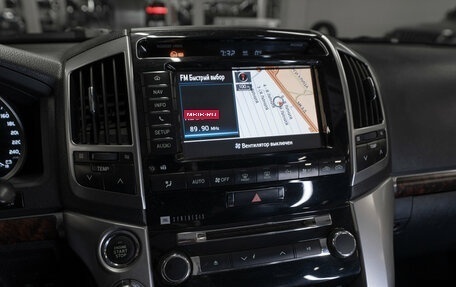 Toyota Land Cruiser 200, 2012 год, 2 950 000 рублей, 17 фотография