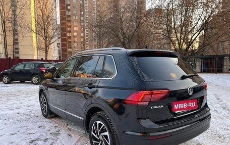 Volkswagen Tiguan II, 2018 год, 3 100 000 рублей, 8 фотография