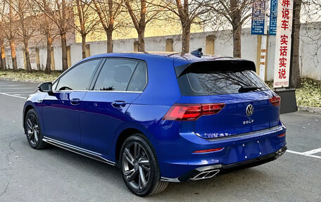 Volkswagen Golf VIII, 2021 год, 2 380 000 рублей, 7 фотография