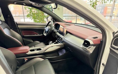 Geely Coolray I, 2021 год, 1 678 000 рублей, 12 фотография