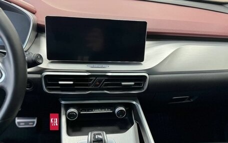 Geely Coolray I, 2021 год, 1 678 000 рублей, 17 фотография