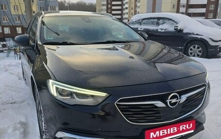 Opel Insignia II рестайлинг, 2018 год, 1 750 000 рублей, 3 фотография