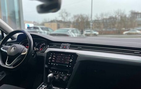 Volkswagen Passat B8 рестайлинг, 2020 год, 2 990 000 рублей, 11 фотография