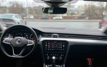 Volkswagen Passat B8 рестайлинг, 2020 год, 2 990 000 рублей, 22 фотография