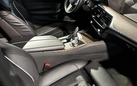 BMW 5 серия, 2020 год, 6 200 000 рублей, 2 фотография