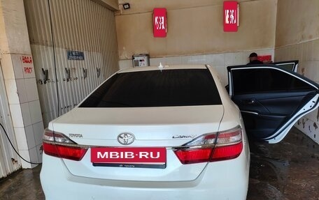 Toyota Camry, 2016 год, 2 200 000 рублей, 4 фотография