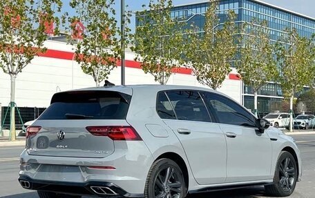 Volkswagen Golf VIII, 2022 год, 2 020 000 рублей, 4 фотография