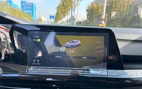 Volkswagen Golf VIII, 2022 год, 2 020 000 рублей, 13 фотография