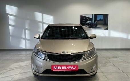 KIA Rio III рестайлинг, 2013 год, 699 000 рублей, 2 фотография
