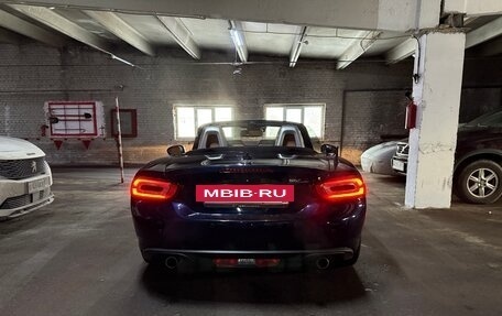 Fiat 124 Spider I, 2018 год, 2 400 000 рублей, 2 фотография